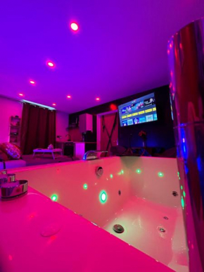 MJ Lust Room, centre var proche Verdon, cotignac, ambiance romantique